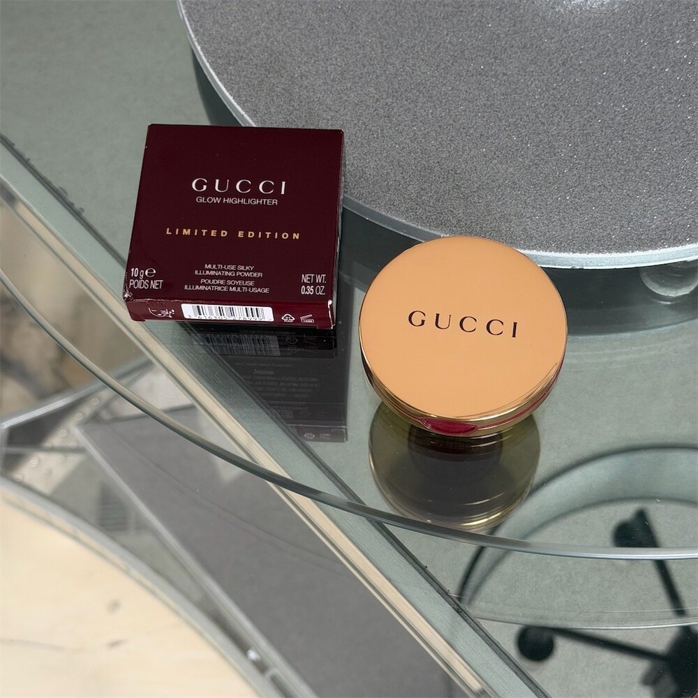 Gucci Glow Highlighter 06 Arctic Pink Limited Edition Illuminating BNIB - Picture 4 of 4